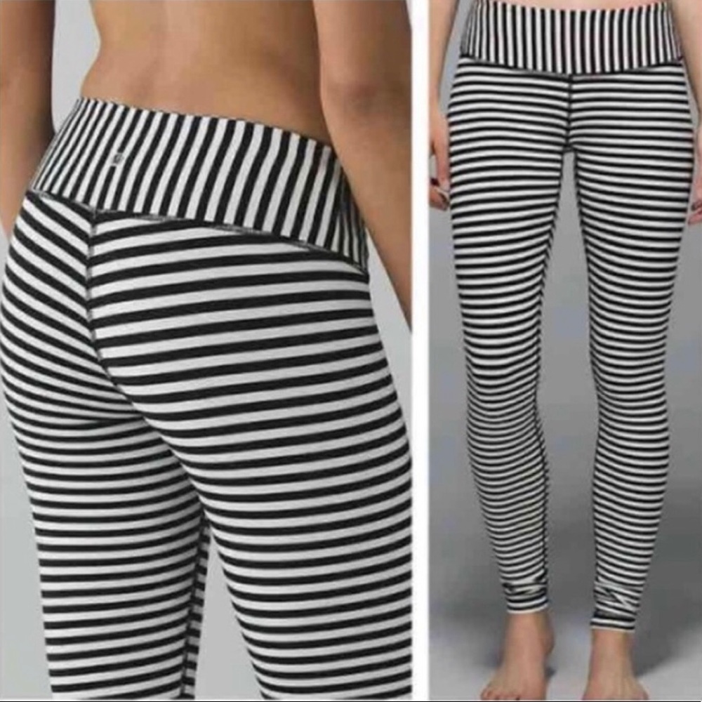 Lululemon RARE Wunder Under Black and White Striped Leggings - Size 8